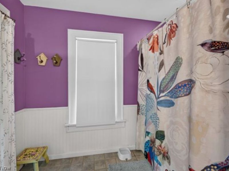 3389 E Monmouth Road, Cleveland, OH 44118 Photo 32