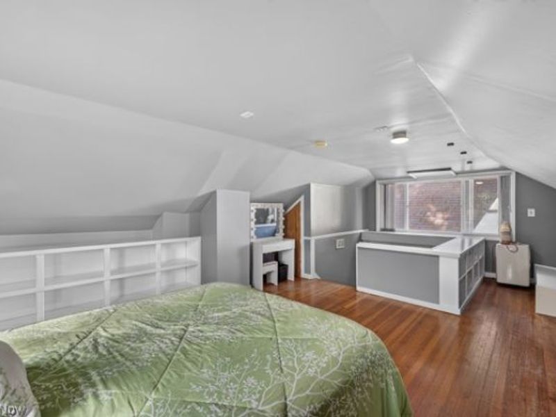 3389 E Monmouth Road, Cleveland, OH 44118 Photo 36
