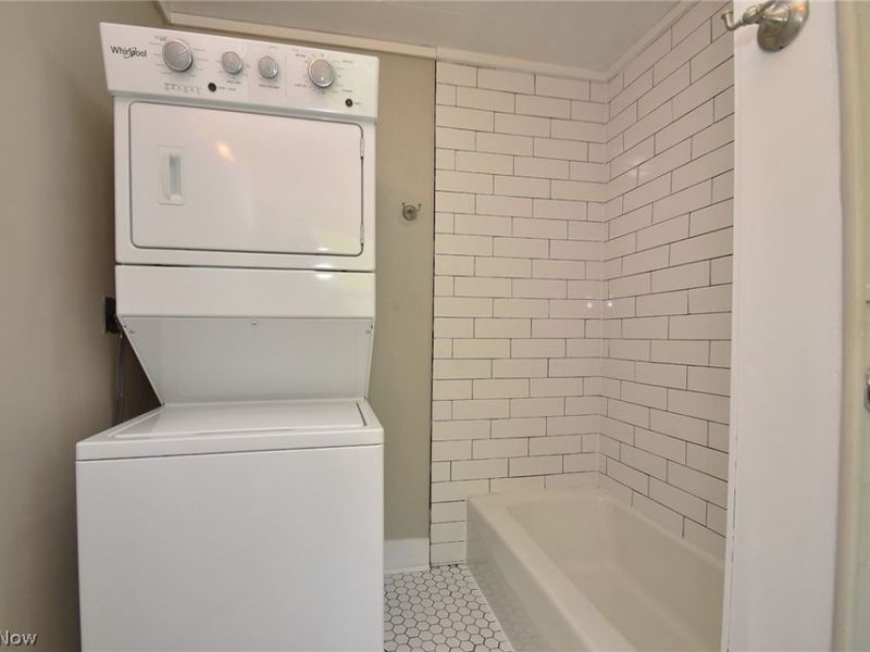 232 Chagrin Boulevard, Unit Front, Chagrin Falls, OH 44022 Photo 11