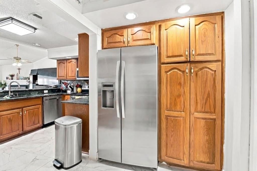 215 Pilothouse Dr.  Photo 15
