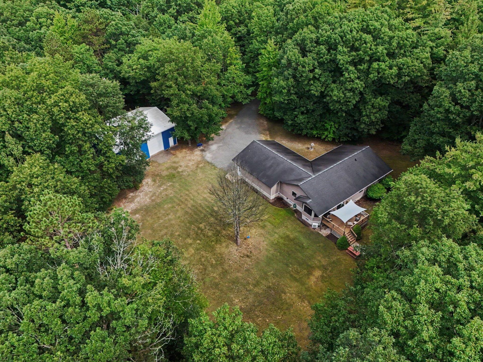 3823 N Sherman Road, Ludington, MI 49431 Main Photo