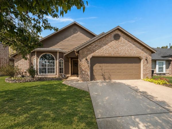 3304 N 4th Street , Broken Arrow, OK 74012