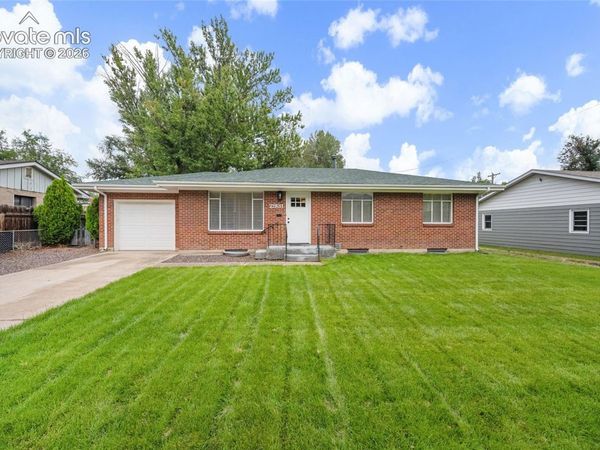 2931 Illinois Avenue, Colorado Springs, CO 80907