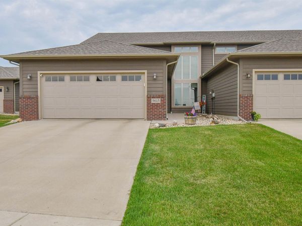 5615 Yarrow Trl, Sioux Falls, SD 57108