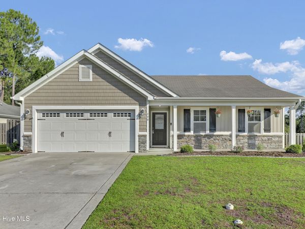 400 Blue Pennant Court , Sneads Ferry, NC 28460