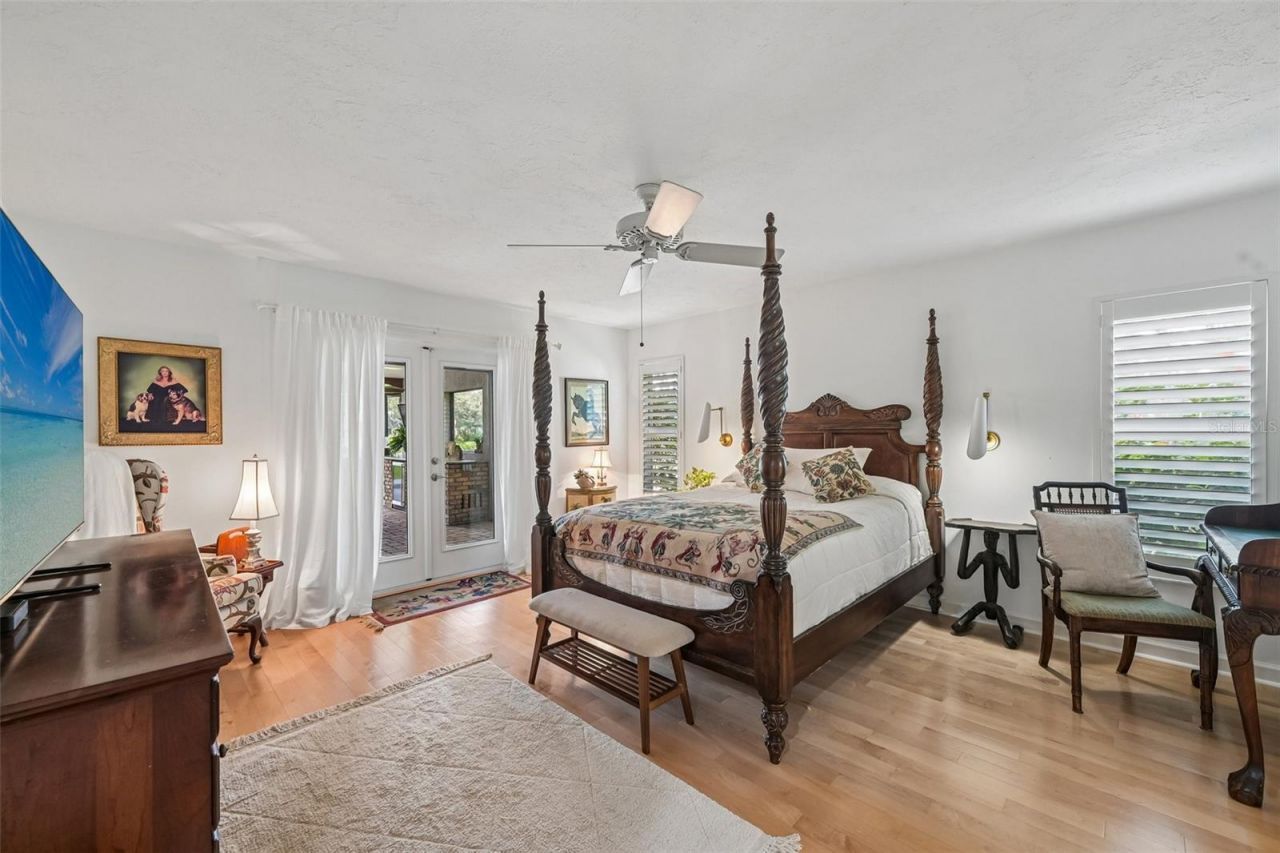 4502 Friar Tuck Lane , Sarasota, FL 34232 Photo