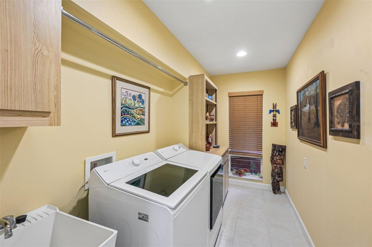 4502 Friar Tuck Lane , Sarasota, FL 34232 Photo