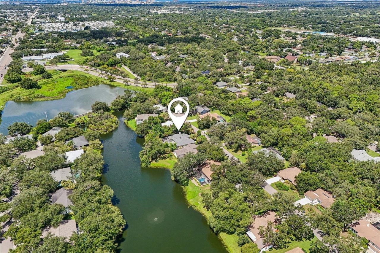 4502 Friar Tuck Lane , Sarasota, FL 34232 Photo