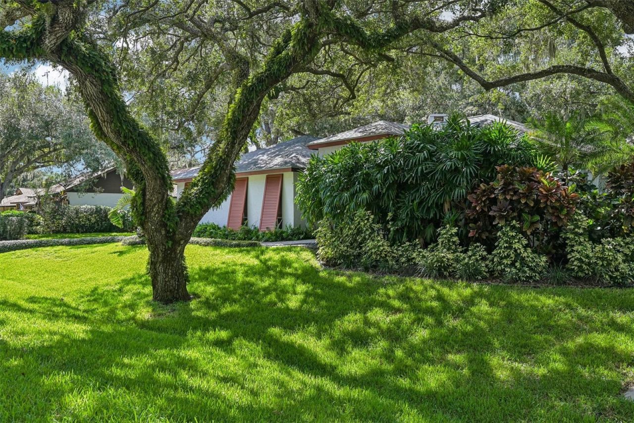 4502 Friar Tuck Lane , Sarasota, FL 34232 Photo