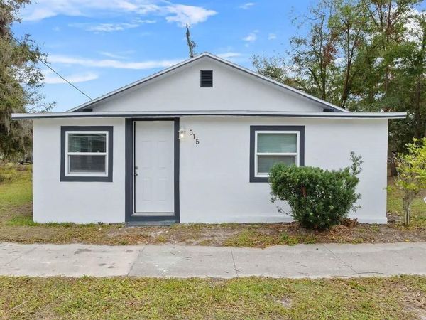 515 S CHARLESTON AVENUE , FORT MEADE, FL 33841
