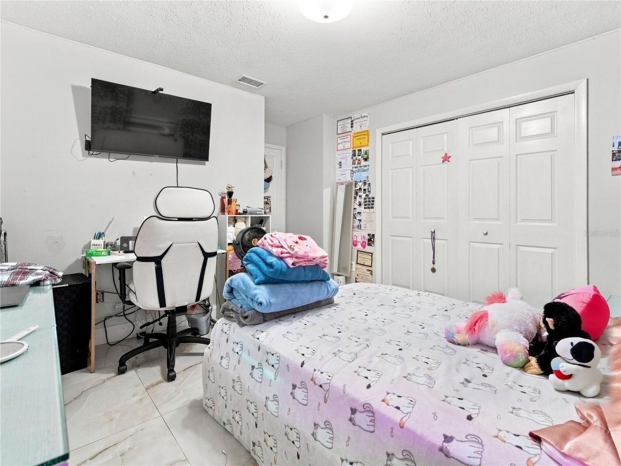 9613 Six Mile Creek Road, Tampa, FL 33610 Photo