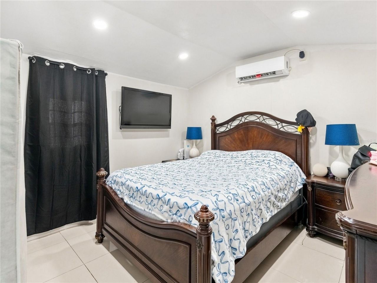 9613 Six Mile Creek Road, Tampa, FL 33610 Photo
