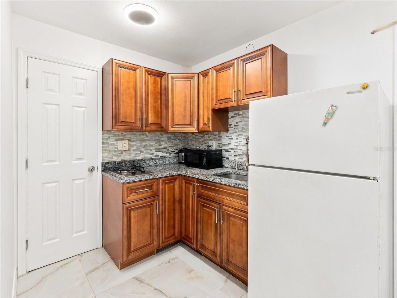 9613 Six Mile Creek Road, Tampa, FL 33610 Photo