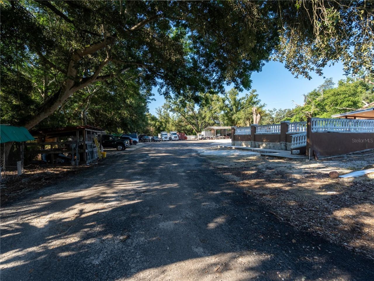 9613 Six Mile Creek Road, Tampa, FL 33610 Photo