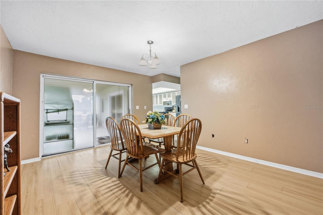 3906 Santiago Street , Sebring, FL 33872 Photo