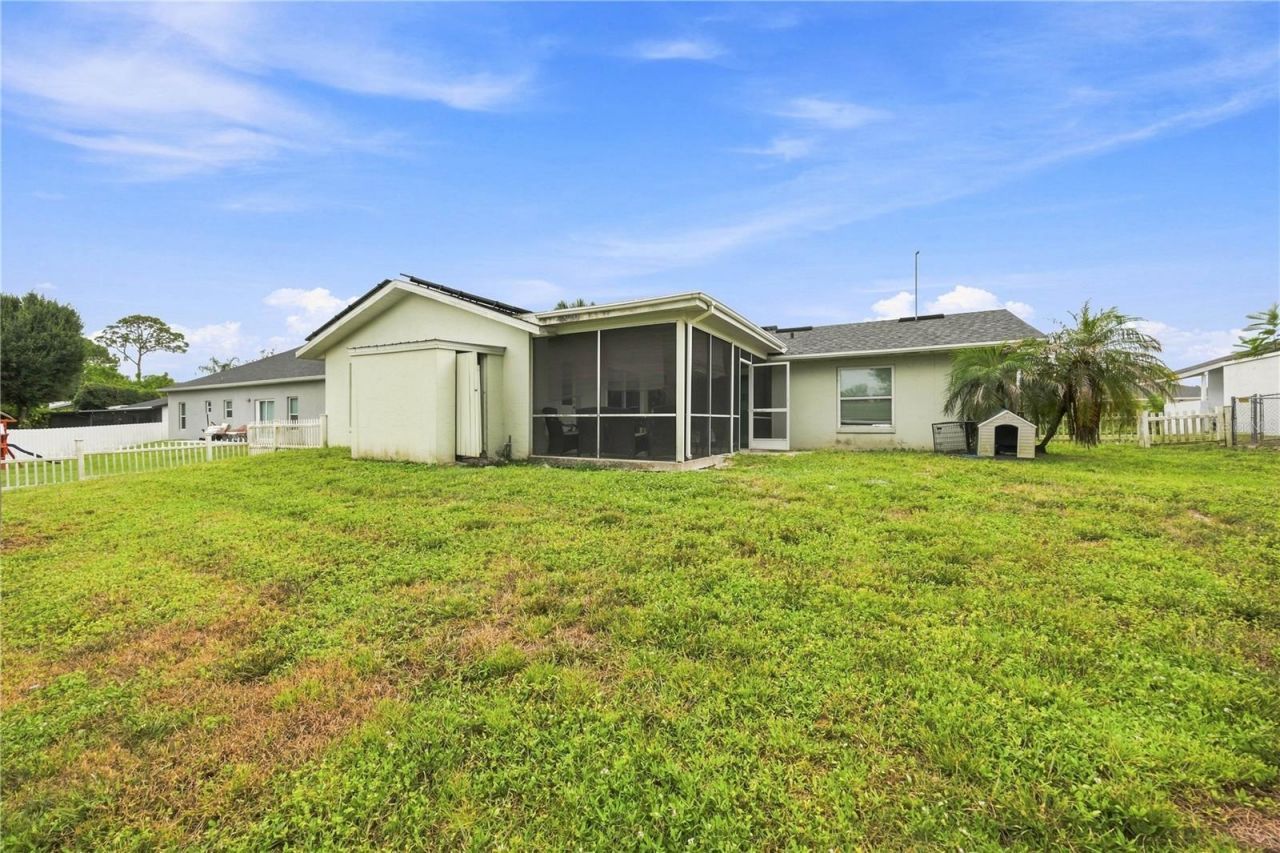 3906 Santiago Street , Sebring, FL 33872 Photo