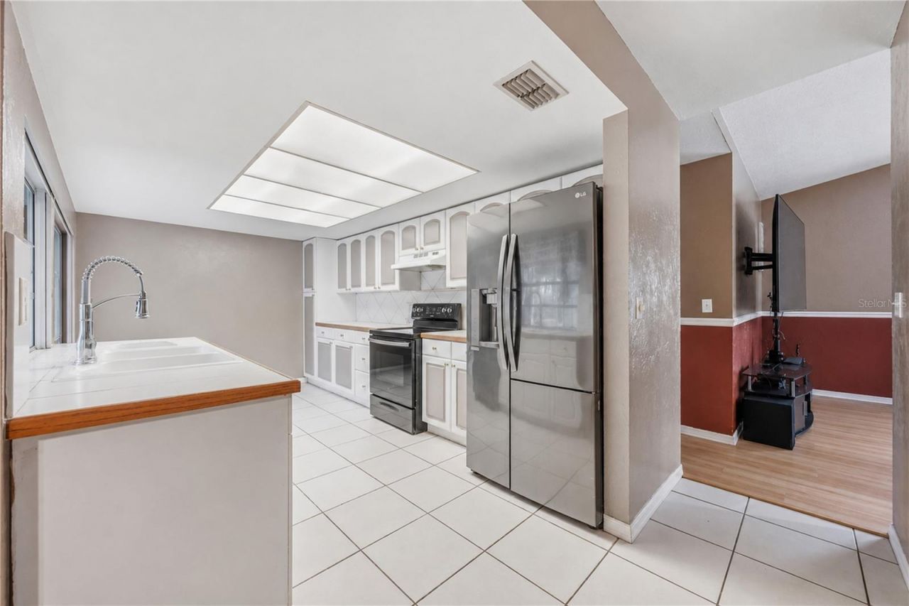 3906 Santiago Street , Sebring, FL 33872 Photo