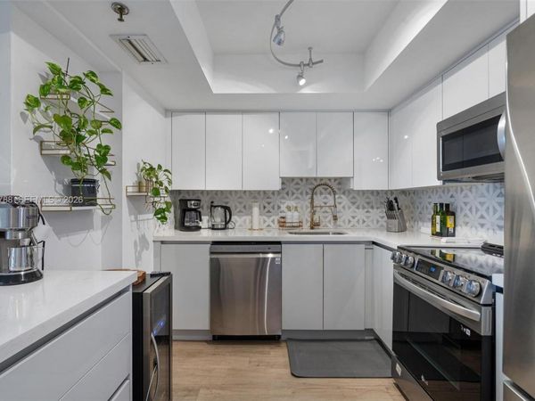 1775 Washington Ave, Unit 6E, Miami Beach, FL 33139