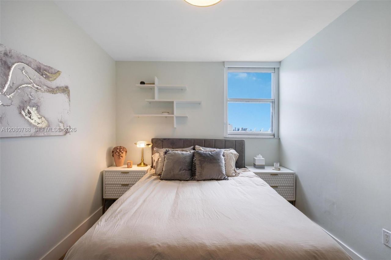 1775 Washington Ave, Unit 6E, Miami Beach, FL 33139 Photo