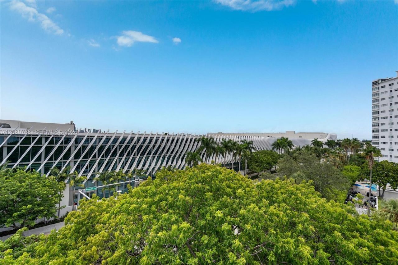 1775 Washington Ave, Unit 6E, Miami Beach, FL 33139 Photo