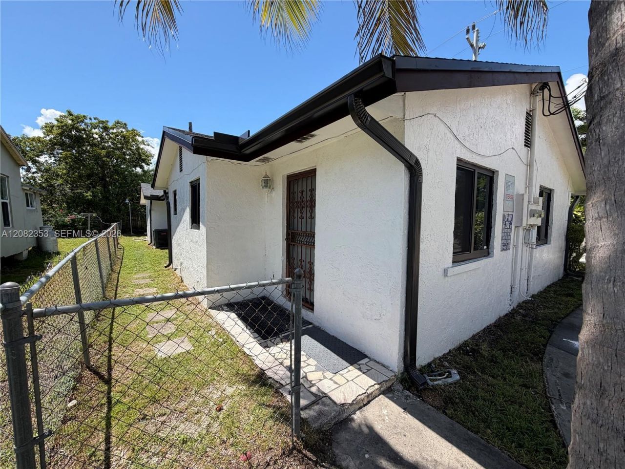 3471/3473 Plaza St , Miami, FL 33133 Photo