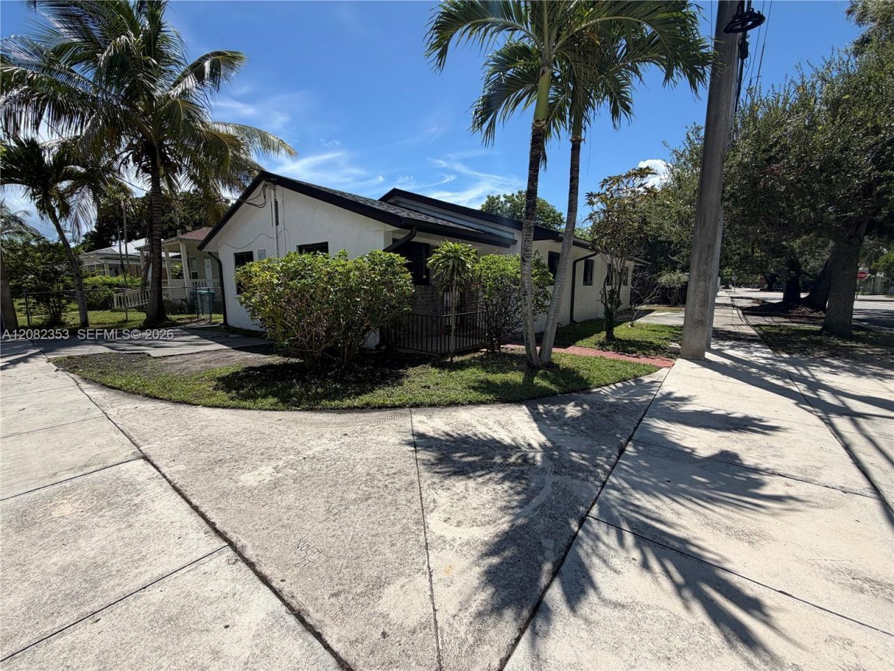 3471/3473 Plaza St , Miami, FL 33133 Photo