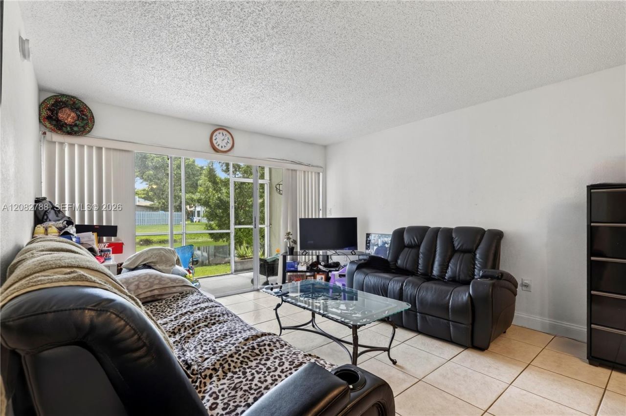 4215 N University Dr, Unit 115, Sunrise, FL 33351 Photo