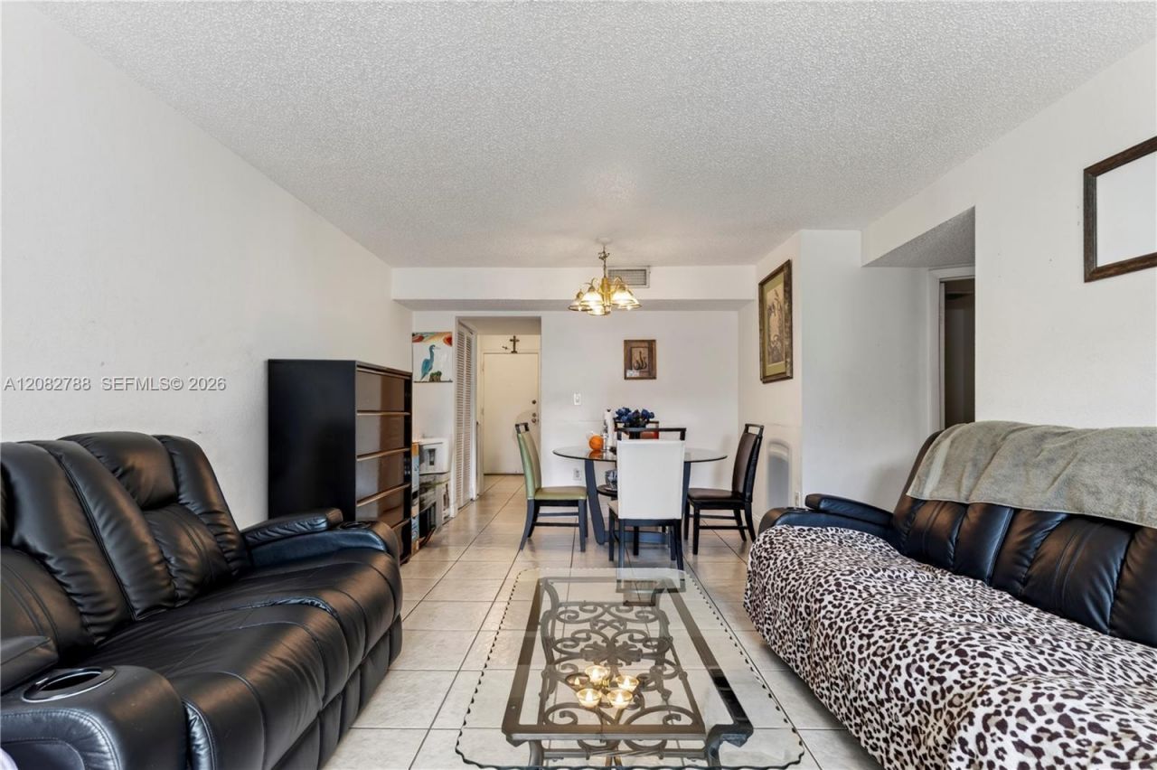 4215 N University Dr, Unit 115, Sunrise, FL 33351 Photo