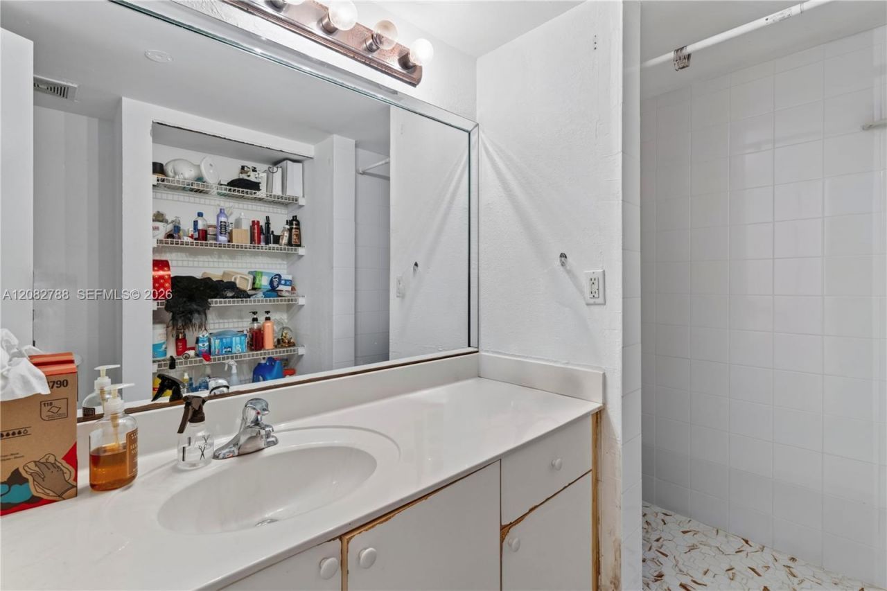 4215 N University Dr, Unit 115, Sunrise, FL 33351 Photo