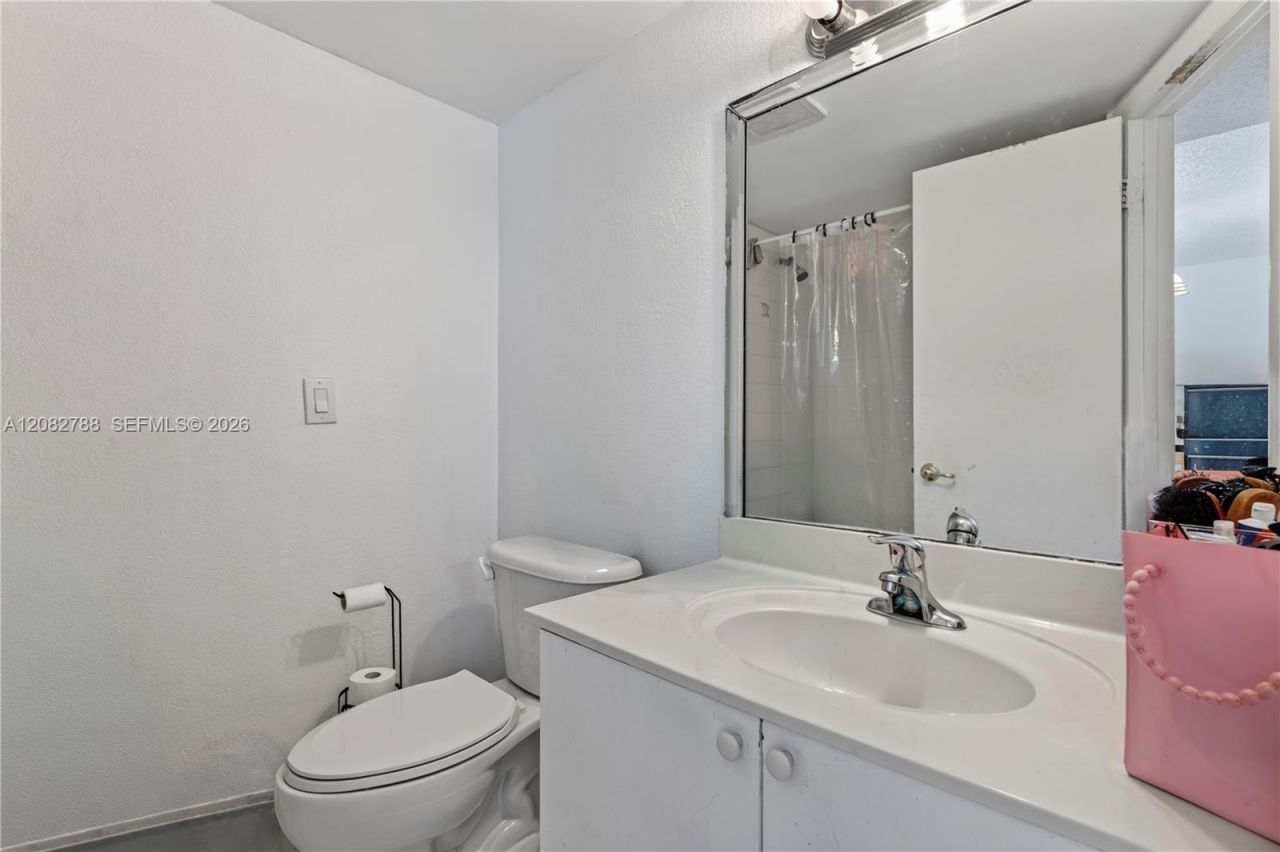 4215 N University Dr, Unit 115, Sunrise, FL 33351 Photo