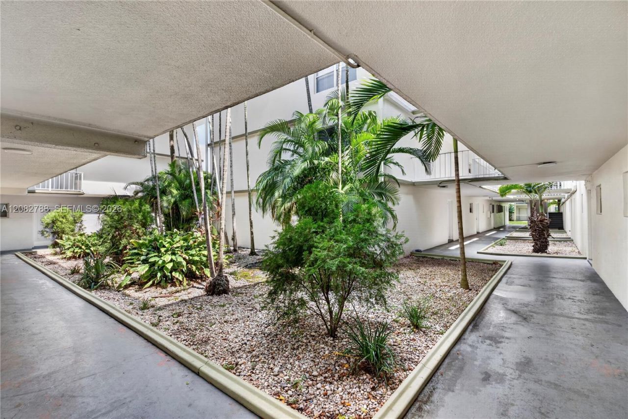 4215 N University Dr, Unit 115, Sunrise, FL 33351 Photo