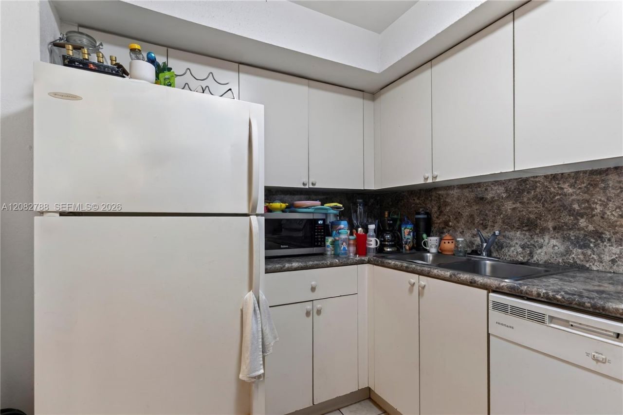 4215 N University Dr, Unit 115, Sunrise, FL 33351 Photo