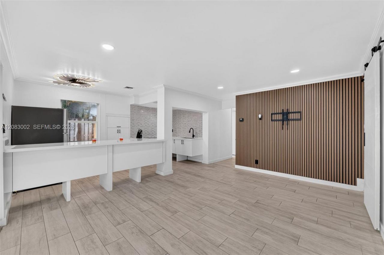 1664 SW 28th Ave , Fort Lauderdale, FL 33312 Photo