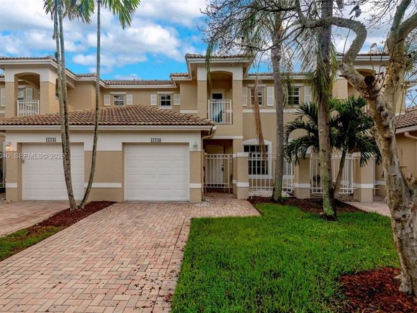 17139 NW 23rd St, Pembroke Pines, FL 33028
