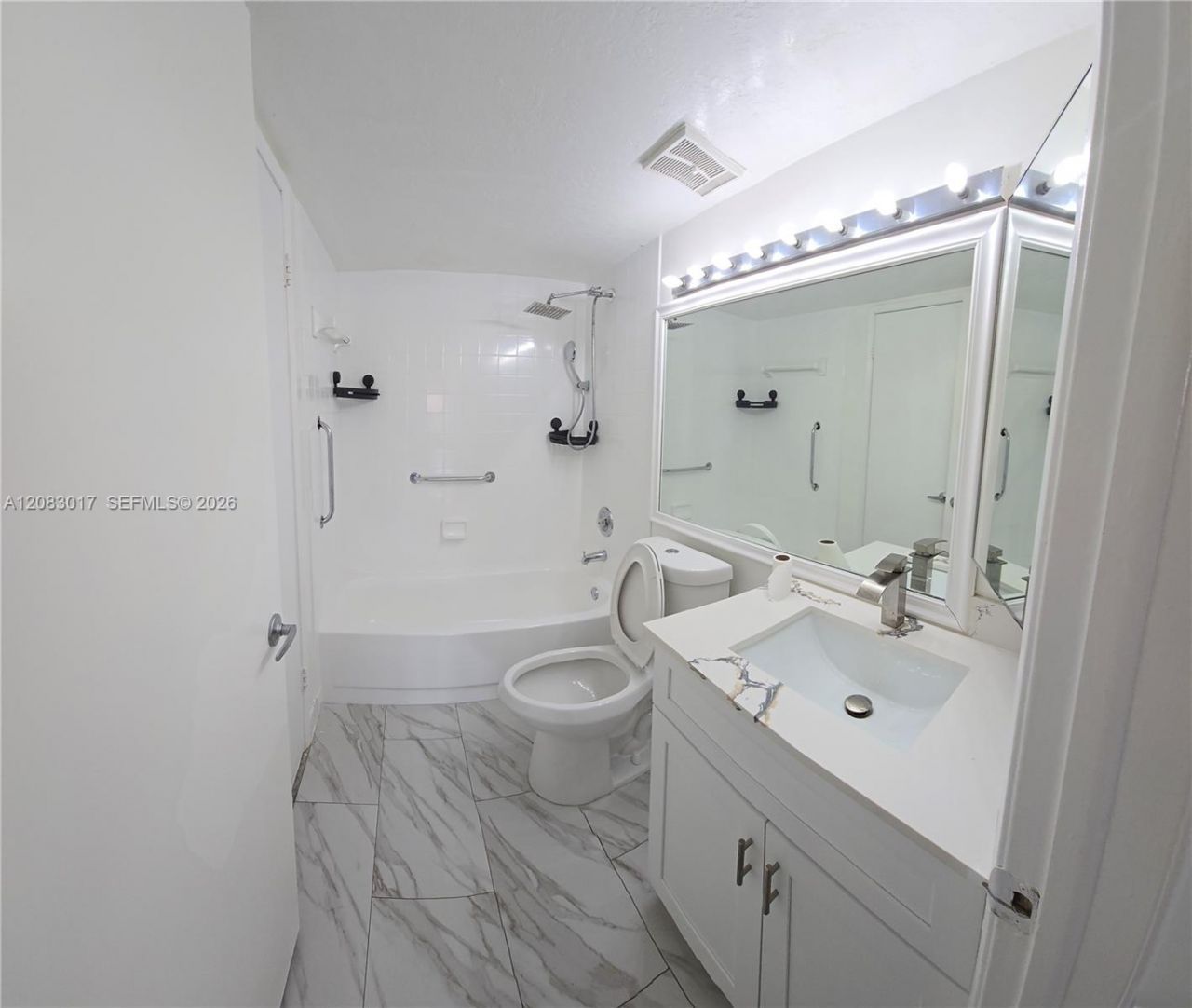 8933 SW 123rd Ct , Unit 401, Miami, FL 33186 Photo