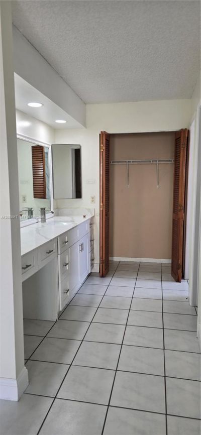 8933 SW 123rd Ct , Unit 401, Miami, FL 33186 Photo
