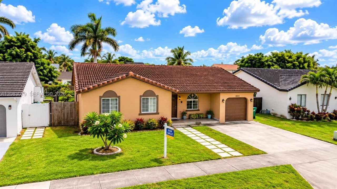 18045 SW 154th Pl, Miami, FL 33187 Photo