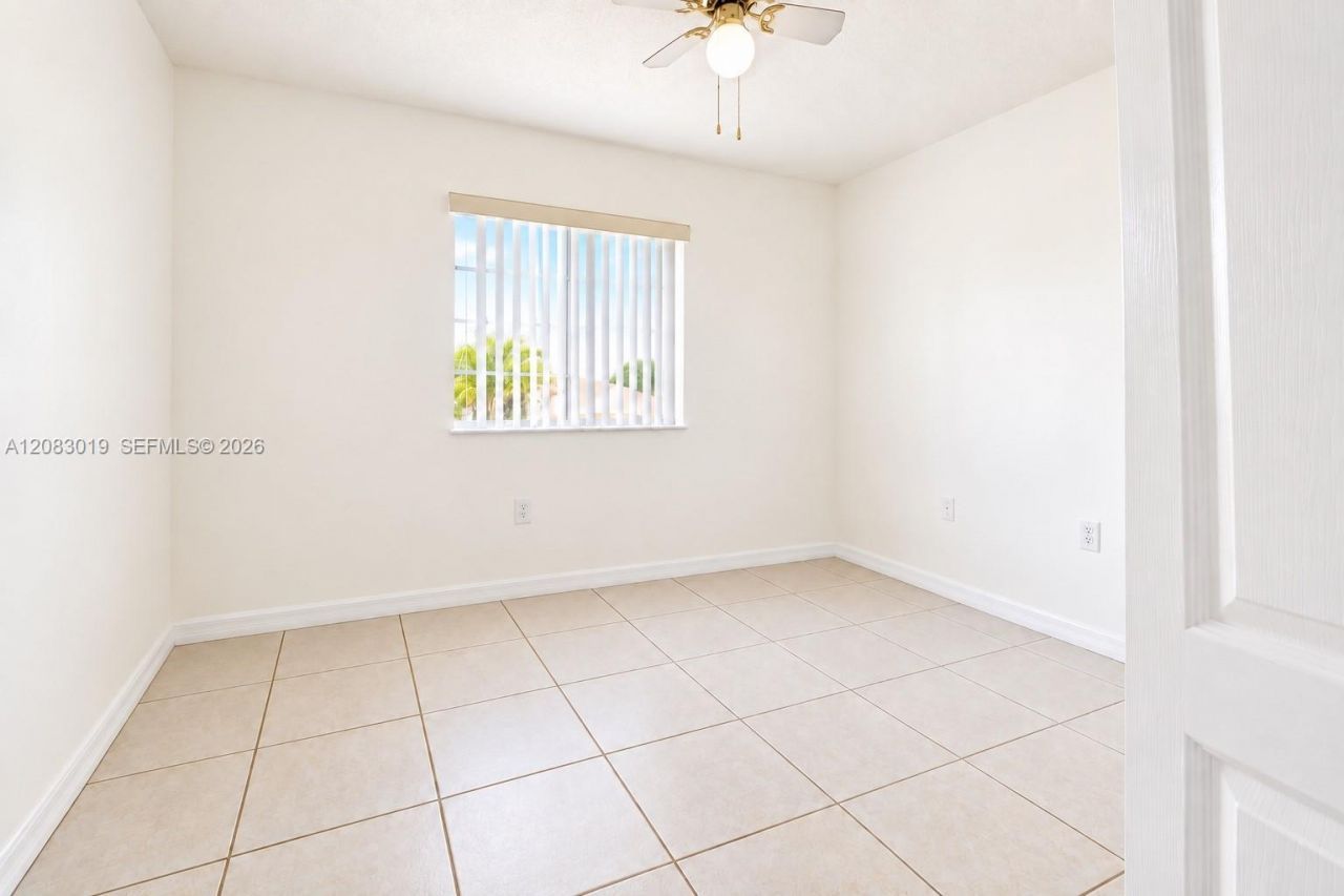 18045 SW 154th Pl, Miami, FL 33187 Photo