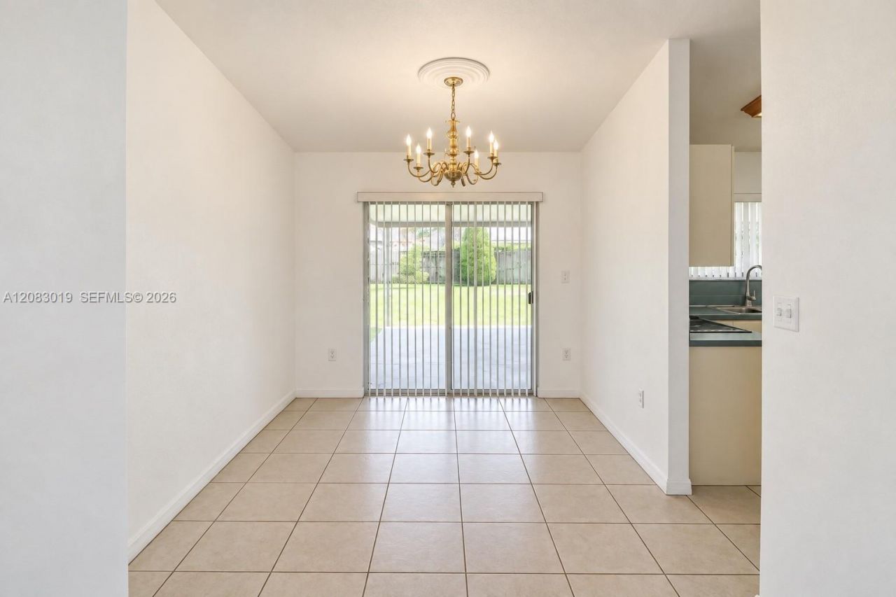 18045 SW 154th Pl, Miami, FL 33187 Photo