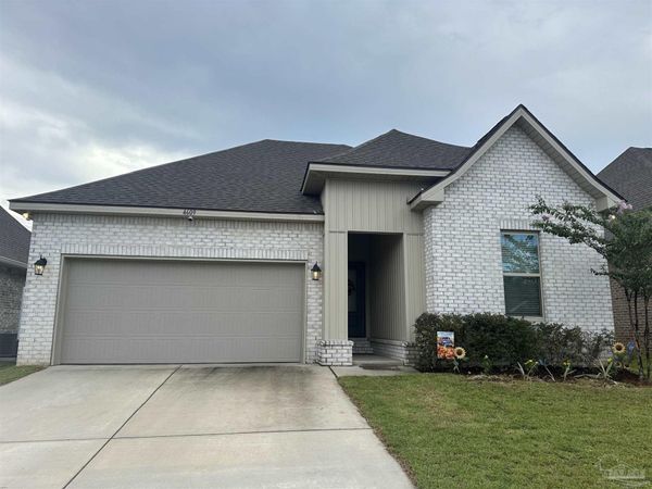 4609 Sago Palm Cir, Pace, FL 32571
