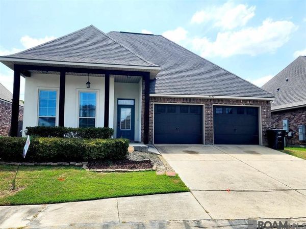 7132 Myrtle Bluff Dr, Baton Rouge, LA 70810