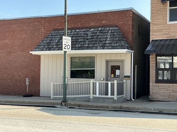 106 N East Street , Cambridge, IL 61238