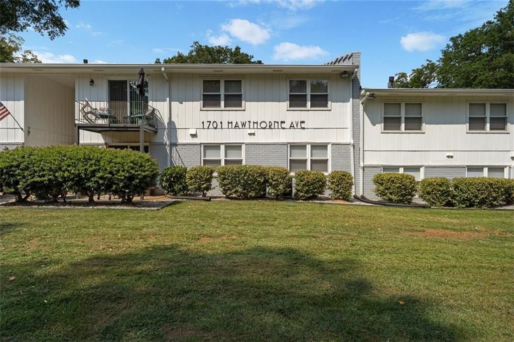 1701 Hawthorne Avenue, Atlanta, GA 30337 Main Photo
