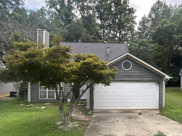1812 Killarney Drive SW, Marietta, GA 30008