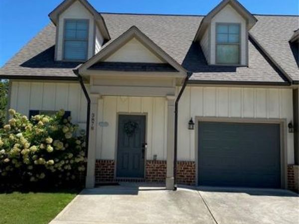 3878 Valley View Court , Gainesville, GA 30501