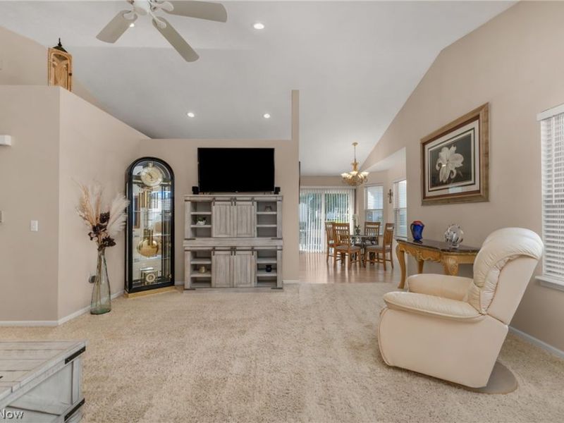 5308 Chaucer Drive, Medina, OH 44256 Photo 6