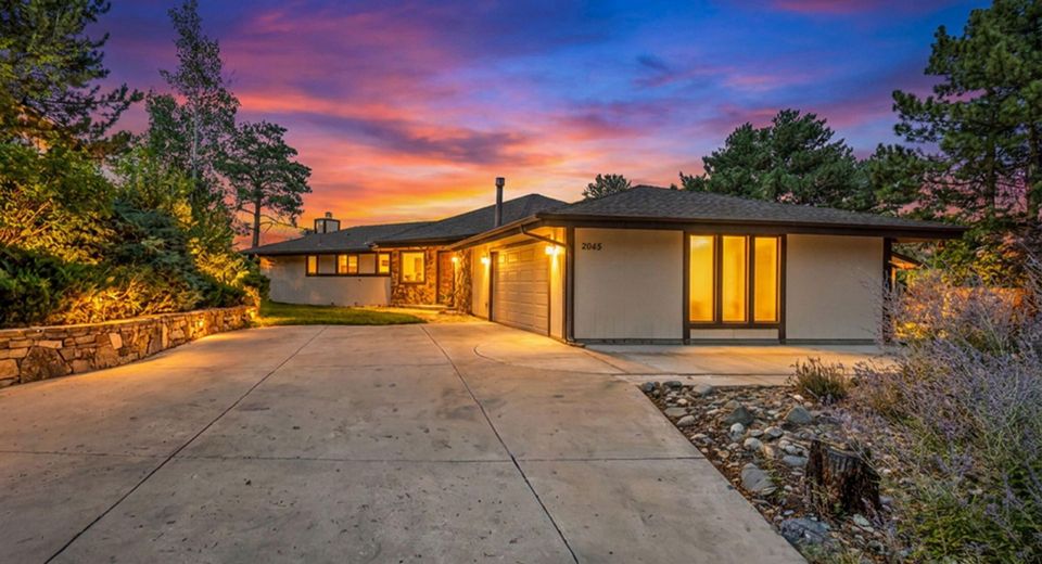 2045 Driscoll Drive, Reno, NV 89509 Photo