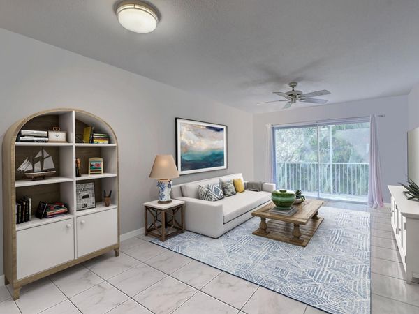 899 SE 2nd Avenue, Unit 215, Deerfield Beach, FL 33441