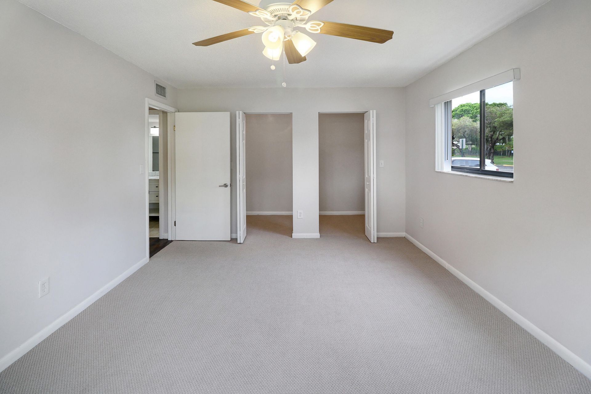 7801 Ashmont Circle, Unit 104, Tamarac, FL 33321 Photo