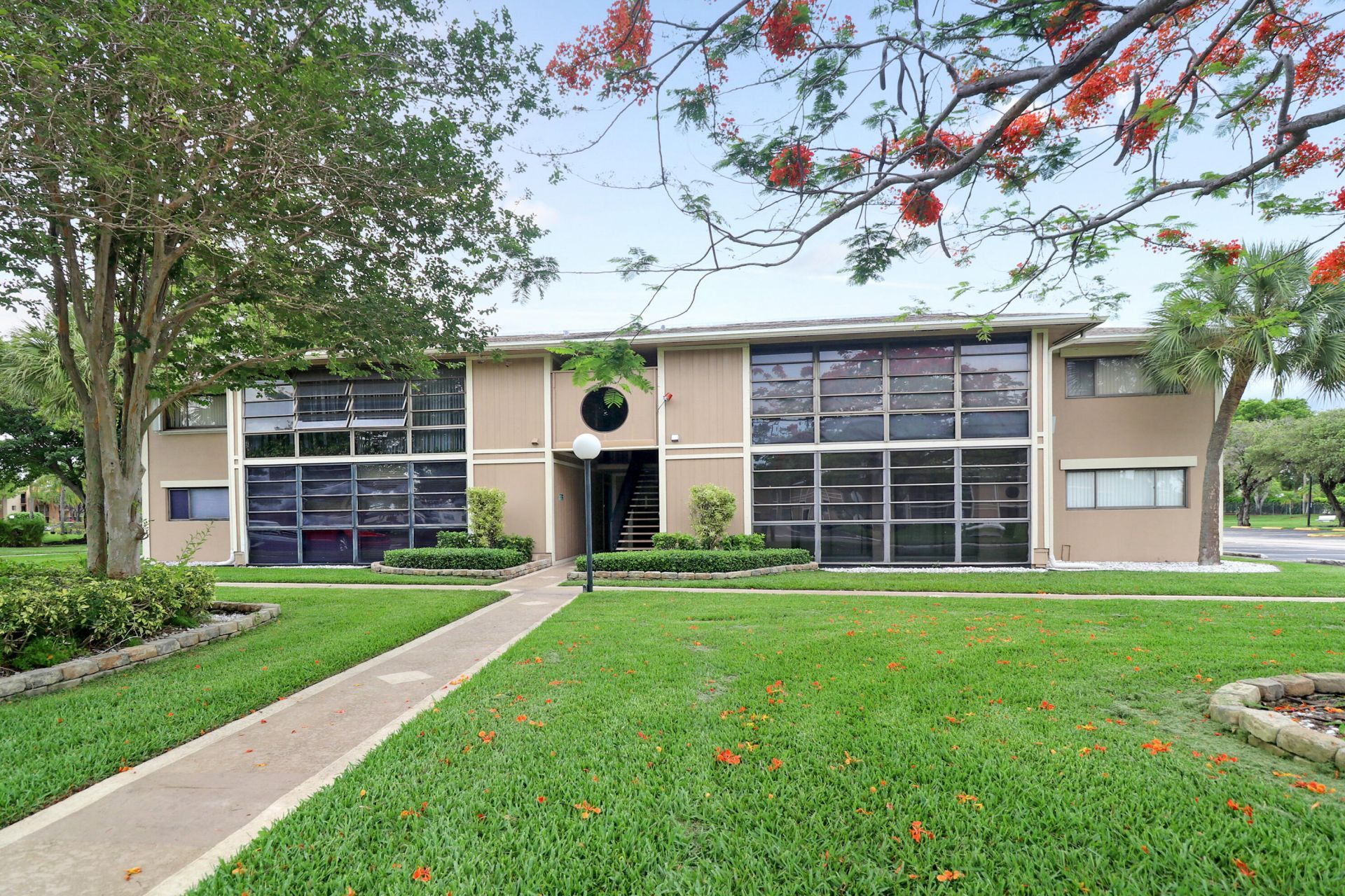 7801 Ashmont Circle, Unit 104, Tamarac, FL 33321 Photo